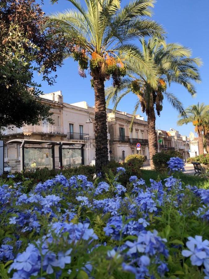 "Suliscenti" Dimora Siciliana B&B Авола Экстерьер фото
